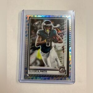 🚀 DeVonta Smith Optic Football 2025 (Rocket) #28 Eagles NFL